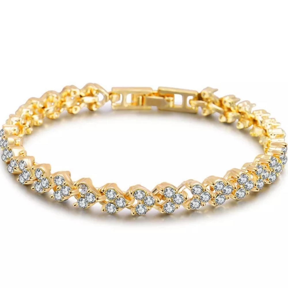 Rhinestone heart link bracelet